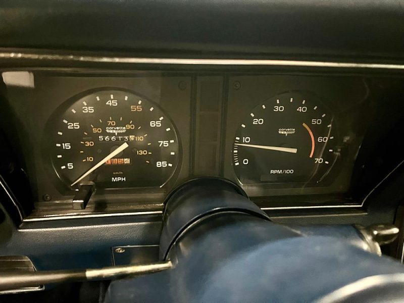 CHEVROLET Corvette C3 Targa 5.7 V8 200ch Automatique