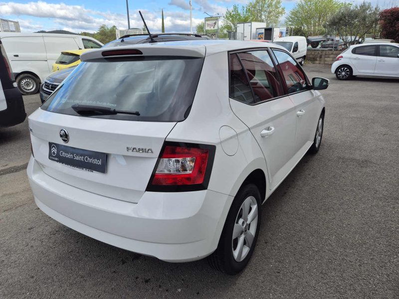 SKODA FABIA 2015