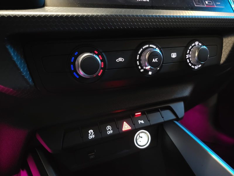 AUDI A1 SPORTBACK 30 TFSI 116cv S TRONIC BUSINESS LINE / CARPLAY / CAMERA / VIRTUAL COCKPIT