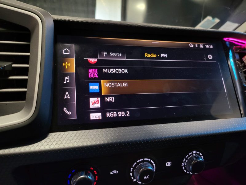 AUDI A1 SPORTBACK 30 TFSI 116cv S TRONIC BUSINESS LINE / CARPLAY / CAMERA / VIRTUAL COCKPIT