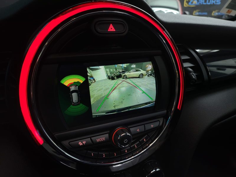 MINI COOPER 1.5i 136cv Greenwich Boîte Auto