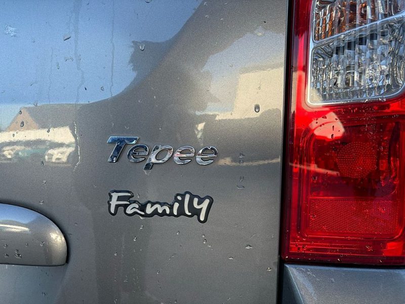 PEUGEOT PARTNER 2011