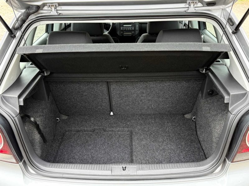 VOLKSWAGEN POLO 2006