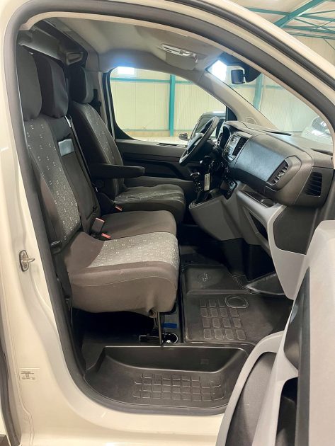 OPEL Vivaro Fourgon 2.0D 120ch BVM6 Pack Clim L2 PTAC Augmente TVA Récuperable