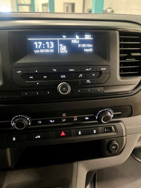 OPEL Vivaro Fourgon 2.0D 120ch BVM6 Pack Clim L2 PTAC Augmente TVA Récuperable