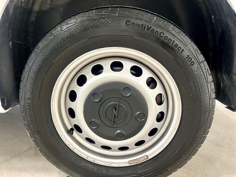 OPEL Vivaro Fourgon 2.0D 120ch BVM6 Pack Clim L2 PTAC Augmente TVA Récuperable