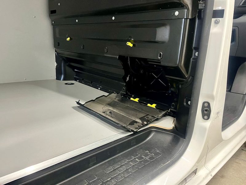 OPEL Vivaro Fourgon 2.0D 120ch BVM6 Pack Clim L2 PTAC Augmente TVA Récuperable