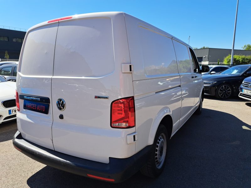 VOLKSWAGEN TRANSPORTER 2021