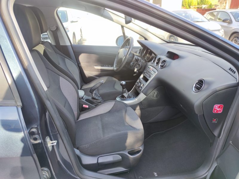 PEUGEOT 308 Active 1.6 HDi 92ch 