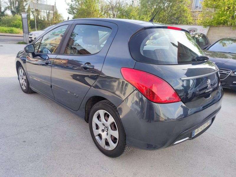 PEUGEOT 308 Active 1.6 HDi 92ch 