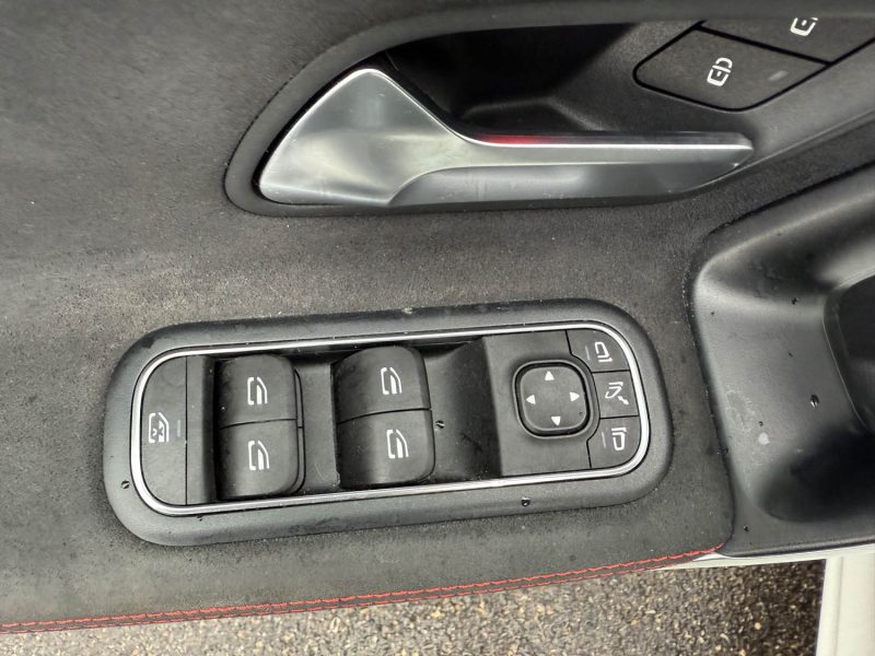 MERCEDES CLASSE CLA 2020