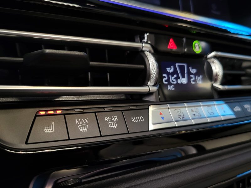 BMW Z4 RAODSTER M40i 3.0i M PERFORMANCE 340cv H&K / TETE HAUTE / VOLANT CHAUFF / VIRTUAL