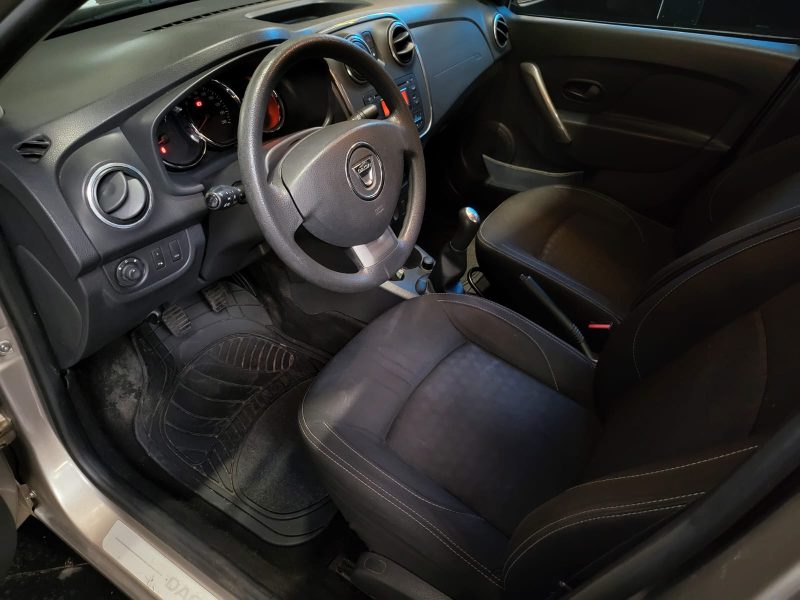 DACIA LOGAN II BERLINE 0.9 TCe 90ch eco² Ambiance MOTEUR A CHAINE / RADARS DE RECUL / BLUETOOTH