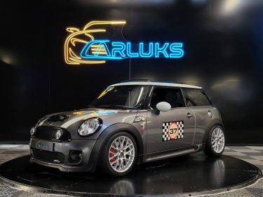 MINI COOPER JCW 1.6 211cv John Cooper Works TOIT OUVRANT / KEYLESS / GPS / SIEGES CHAUFFANTS
