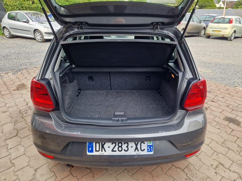 VOLKSWAGEN POLO V 1.4L TDI 90ch BlueMotion Technology Confortline / RÉVISER