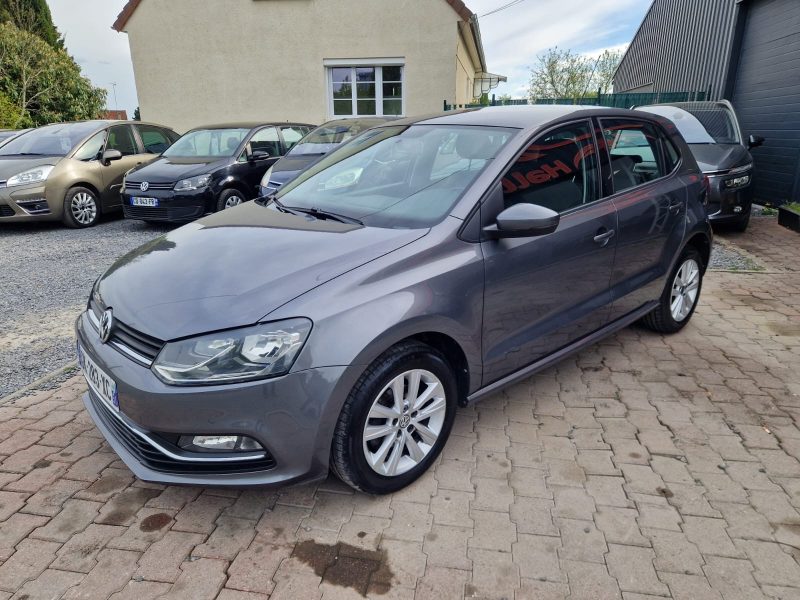 VOLKSWAGEN POLO V 1.4L TDI 90ch BlueMotion Technology Confortline / RÉVISER