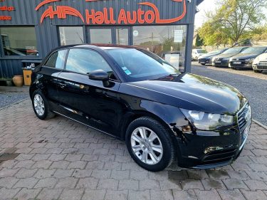 AUDI A1 1.6L TDi 105cv AMBIENTE / Révisée&Garantie