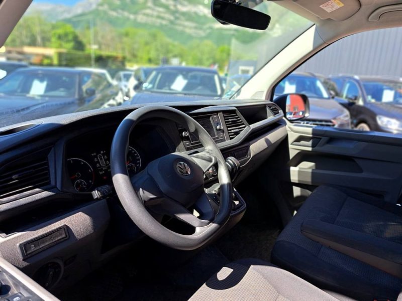 VOLKSWAGEN TRANSPORTER 2020