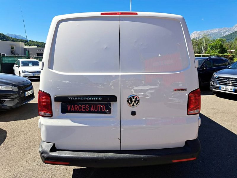 VOLKSWAGEN TRANSPORTER 2020