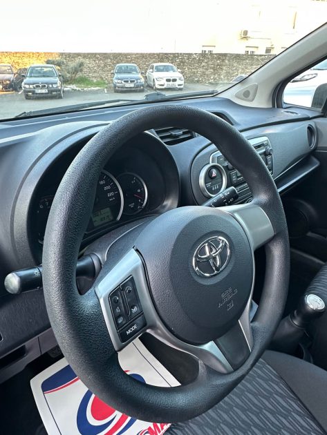 TOYOTA YARIS 3 VVTI REVISE GARANTIE 12 MOIS 