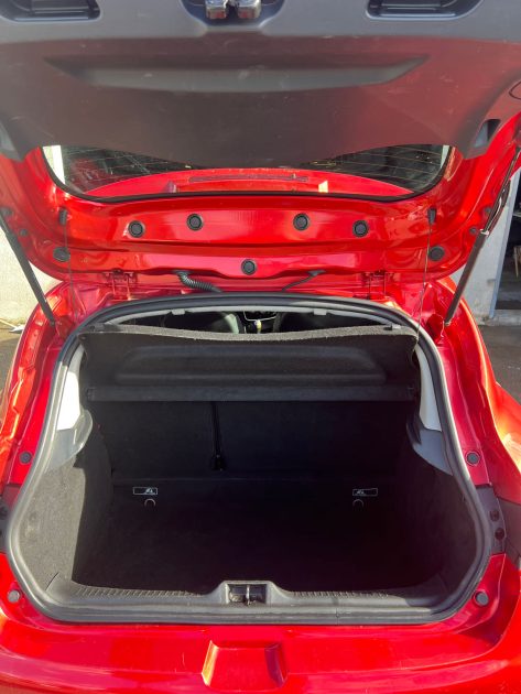 🌟 Renault Clio 4 1.5 dCi 75ch - 2014, Économique et Polyvalente 🌟