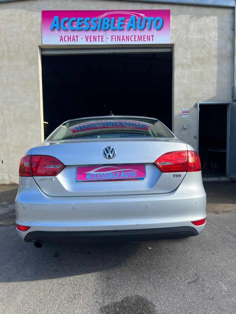 🌟 Volkswagen Jetta 1.6 TDI 105 Confortline 🌟