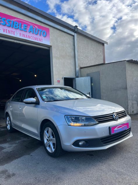 🌟 Volkswagen Jetta 1.6 TDI 105 Confortline 🌟