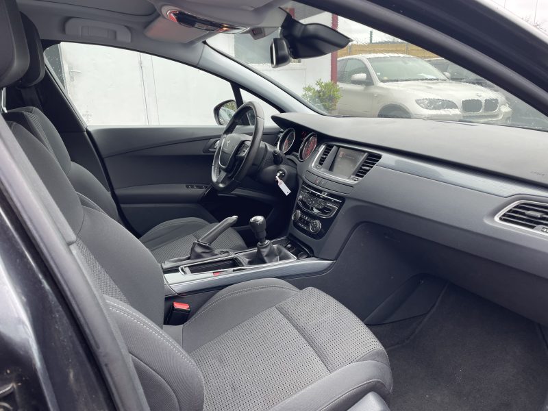 PEUGEOT 508 2015