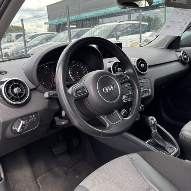 AUDI A1 SPORTBACK 1.4 TDI 90 cv S TRONIC AMBITION Garantie 12 mois