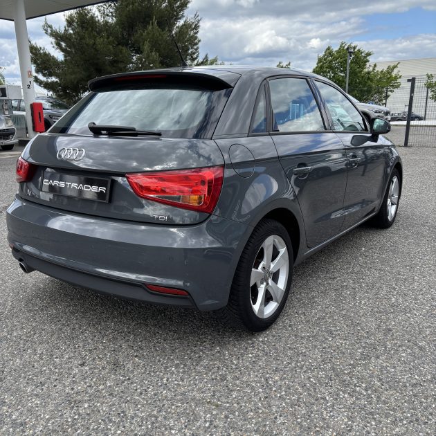 AUDI A1 SPORTBACK 1.4 TDI 90 cv S TRONIC AMBITION Garantie 12 mois