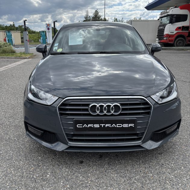 AUDI A1 SPORTBACK 1.4 TDI 90 cv S TRONIC AMBITION Garantie 12 mois