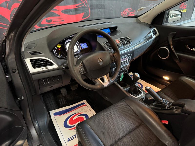 RENAULT MEGANE ESTATE 1.9 DCI 130 Privilege 