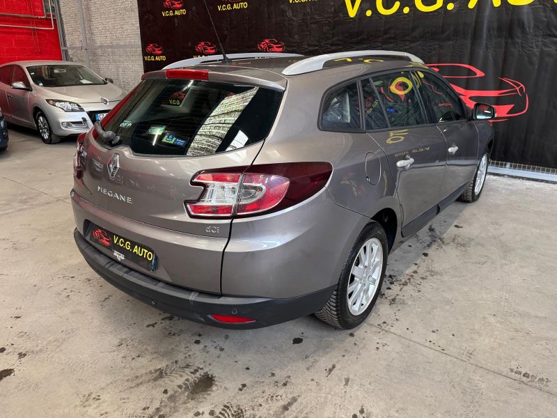 RENAULT MEGANE ESTATE 1.9 DCI 130 Privilege 