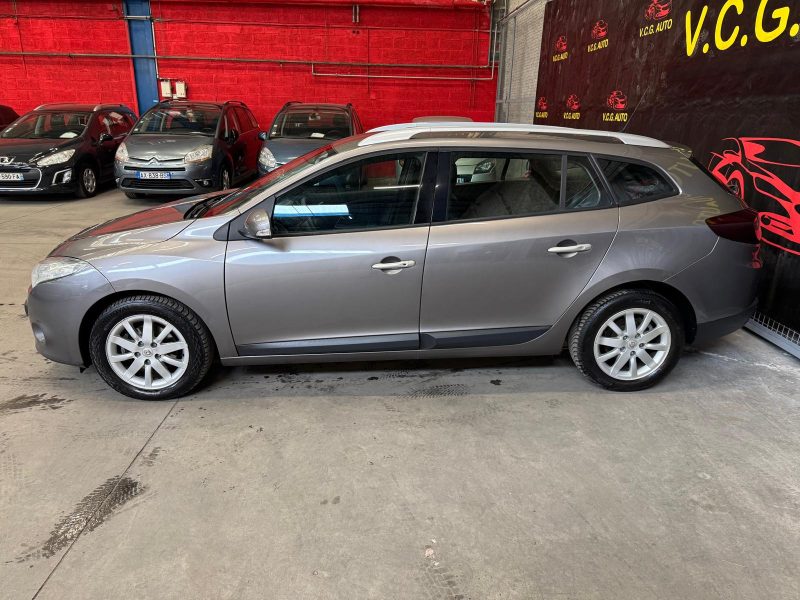 RENAULT MEGANE ESTATE 1.9 DCI 130 Privilege 