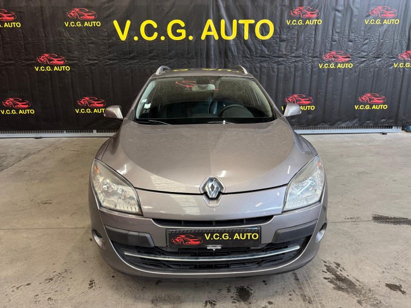 RENAULT MEGANE ESTATE 1.9 DCI 130 Privilege 