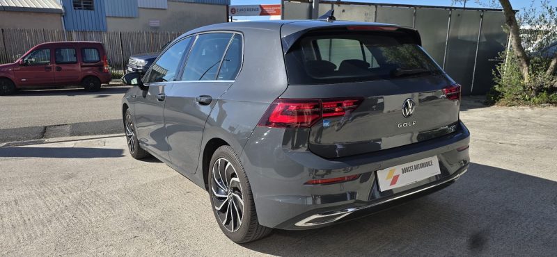 VOLKSWAGEN GOLF  2020