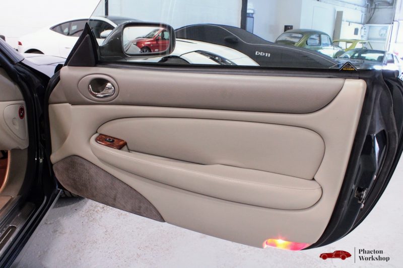 JAGUAR XK8 COUPE 4.0L 