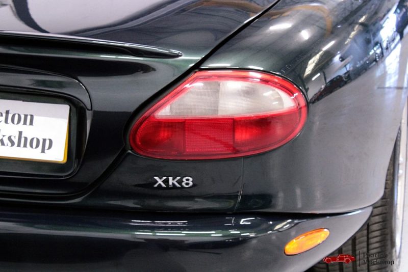 JAGUAR XK8 COUPE 4.0L 
