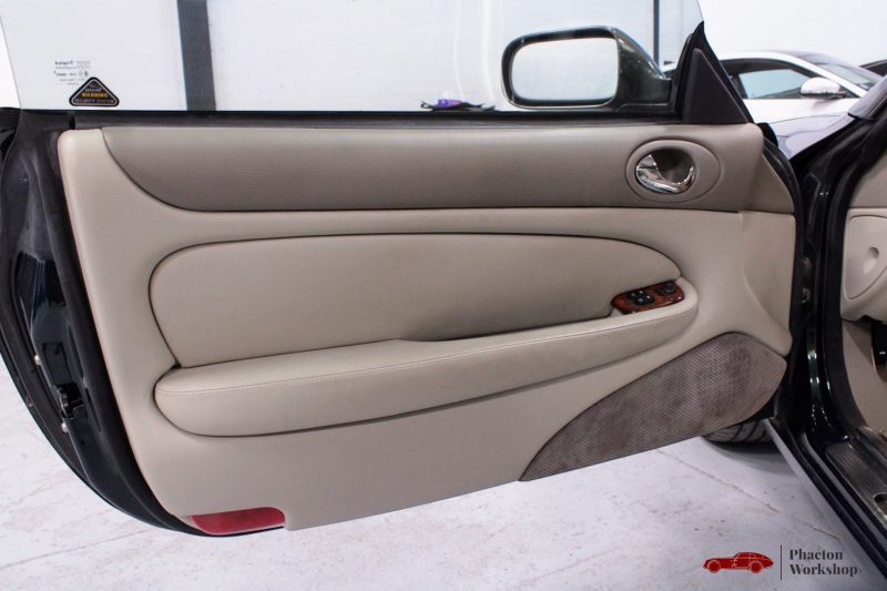 JAGUAR XK8 COUPE 4.0L 