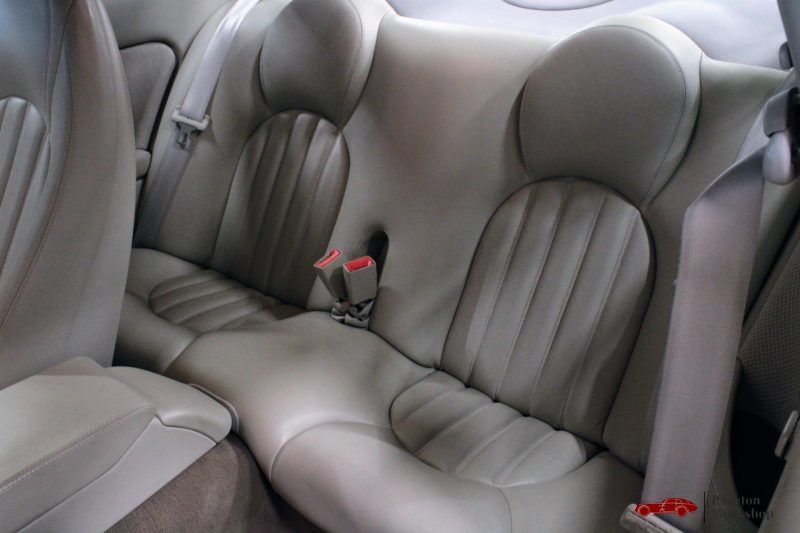 JAGUAR XK8 COUPE 4.0L 