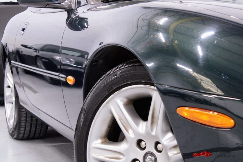 JAGUAR XK8 COUPE 4.0L 