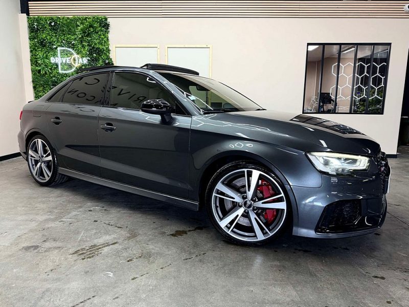 AUDI RS3