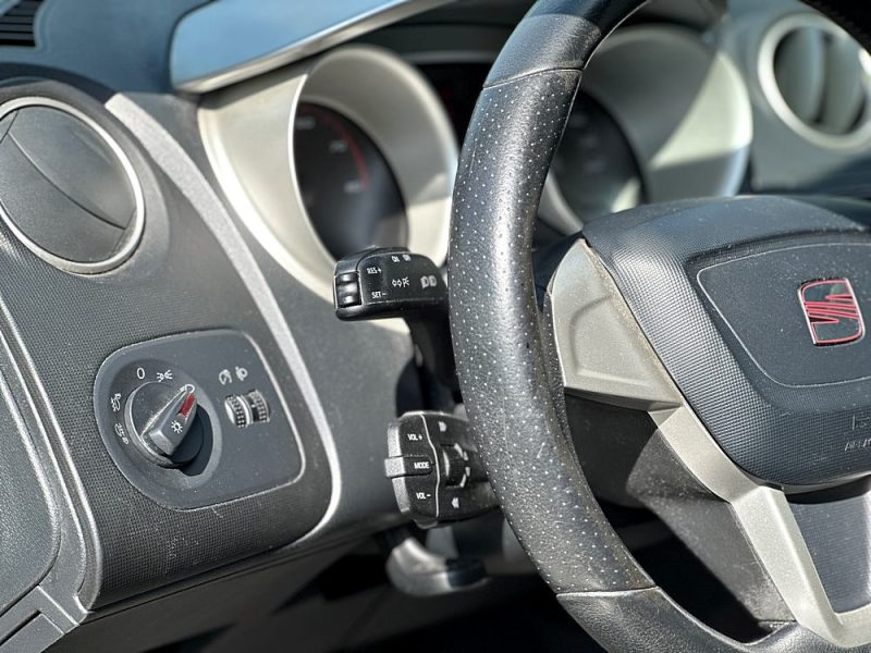 SEAT IBIZA 2008