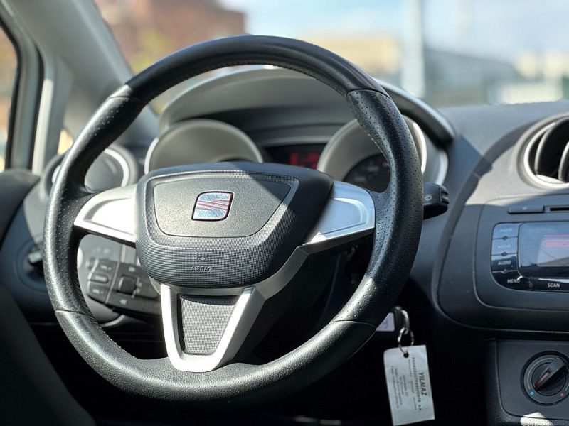 SEAT IBIZA 2008