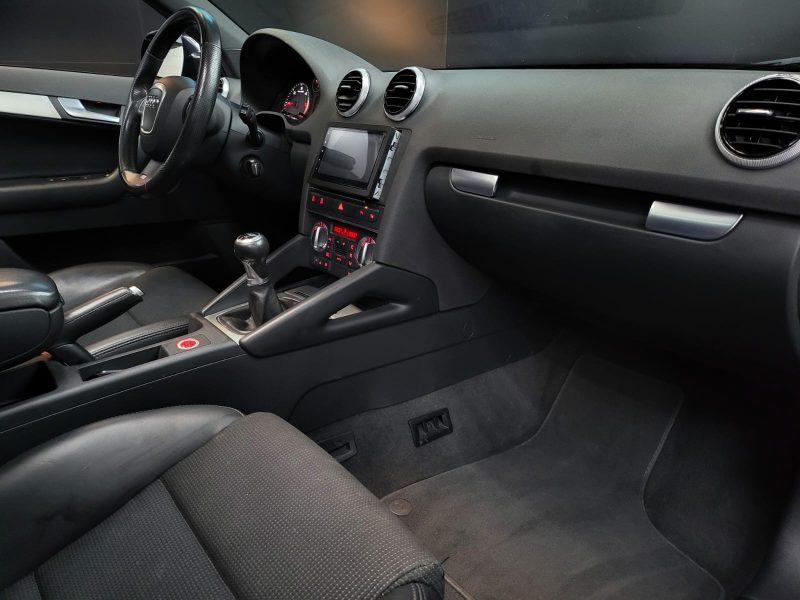 AUDI A3 Sportback 2012 2.0 TDI 140cv S-LINE BVM6 