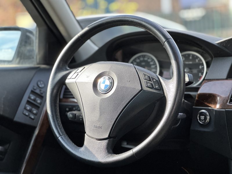 BMW SERIE 5 2006