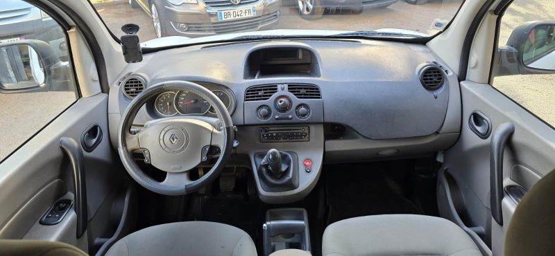 Renault Kangoo 1.5 dCi - 70 CH, Blanc, 5 cv, 3portes + porte latéral, *Galerie de toit*, *Clim*, *Bl