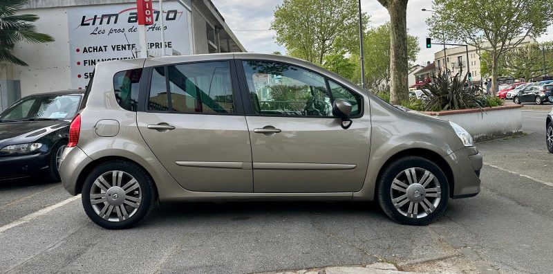 RENAULT GRAND MODUS 2012