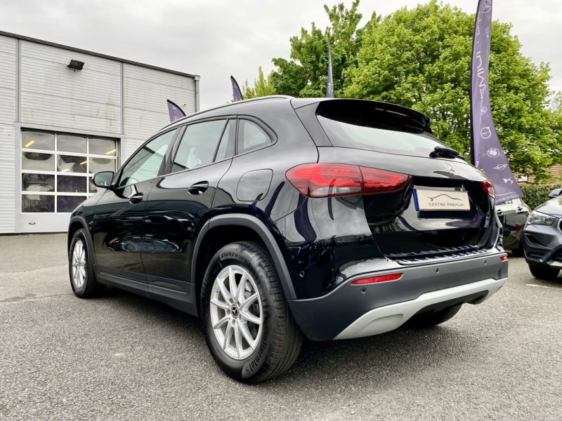 MERCEDES GLA II 2.0 200 D 150 BUSINESS LINE