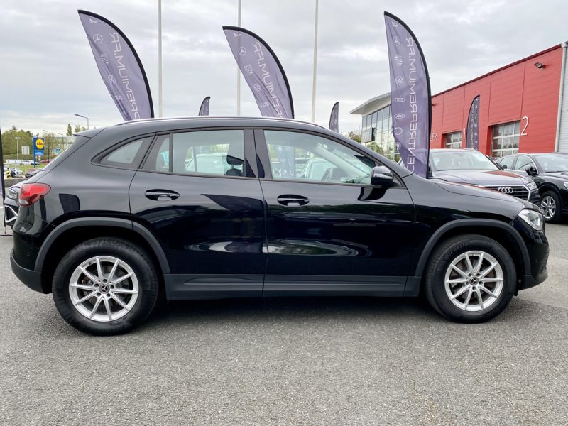 MERCEDES GLA II 2.0 200 D 150 BUSINESS LINE